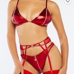 Savage X Fenty Locket Down Set in Red